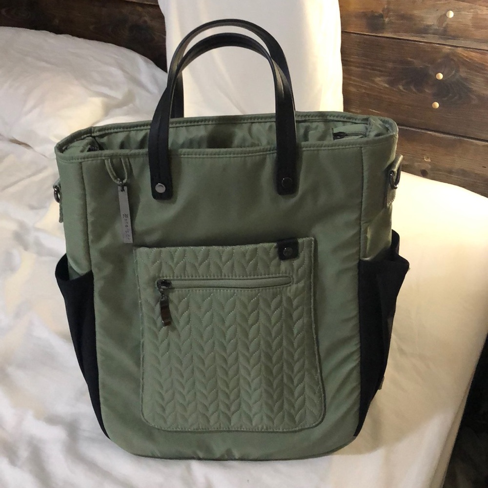 NEOT Sherpani RFID Laptop Travel Backpack